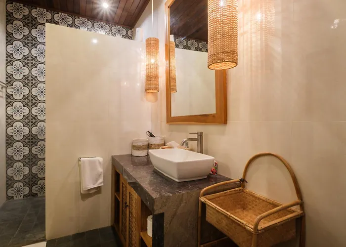 ヴィラ Luxurioese Poolvilla In Perfekt Fuer Entspannung Und Tropenflair チャングー