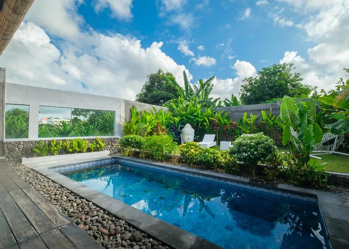 Luxurioese Poolvilla In Perfekt Fuer Entspannung Und Tropenflair * チャングー